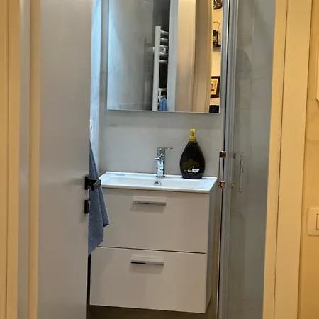 Ana & Angelo House Himare Casa de Férias