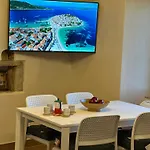 Ana & Angelo House Himare Ferienhaus
