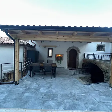 Ana & Angelo House Himare Holiday home *