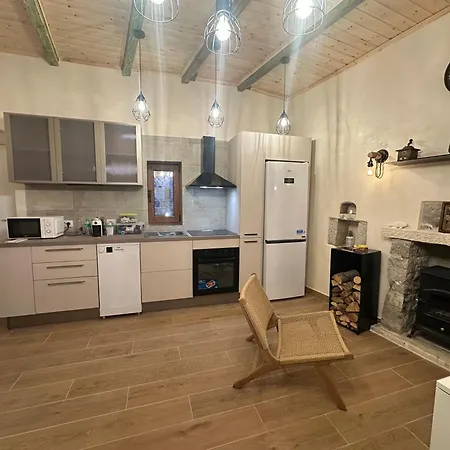 Holiday home Ana & Angelo House Himare *