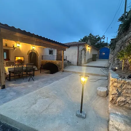 Ana&angelo Stone House Himarë * Vuno