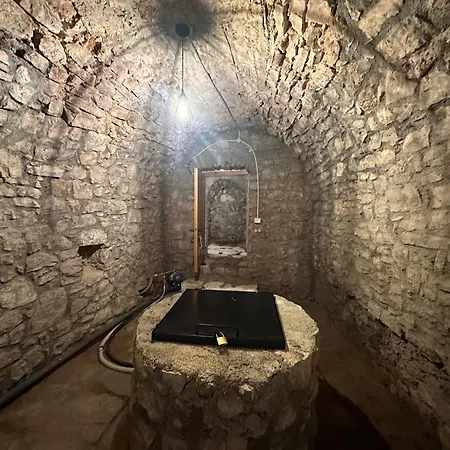 Nyaraló Ana & Angelo House Himare