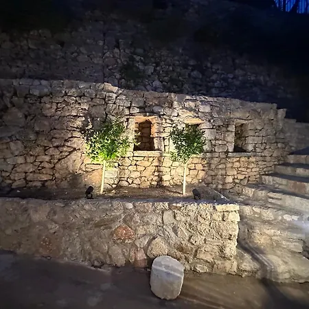 Ana & Angelo House Himare Dom wakacyjny