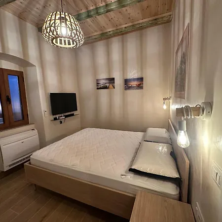 Ana & Angelo House Himare Holiday home *