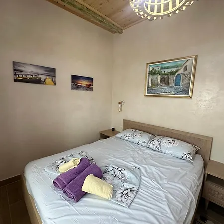 Ana & Angelo House Himare * Vuno