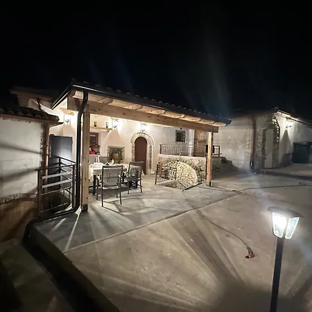 Dom wakacyjny Ana & Angelo House Himare