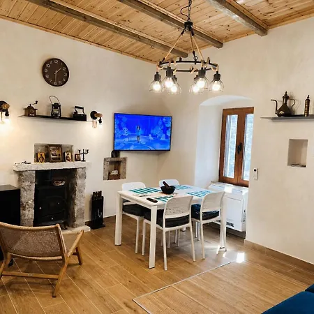 Ana & Angelo Stone House Himare *