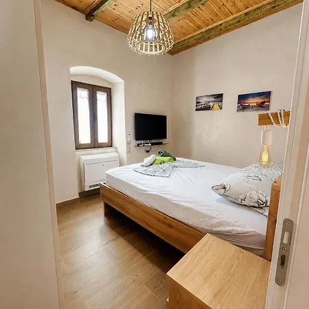 Ana & Angelo Stone House Himare Vuno