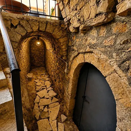 Ferienhaus Ana & Angelo Stone House Himare
