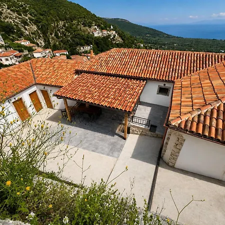 Ana & Angelo Stone House Himare *