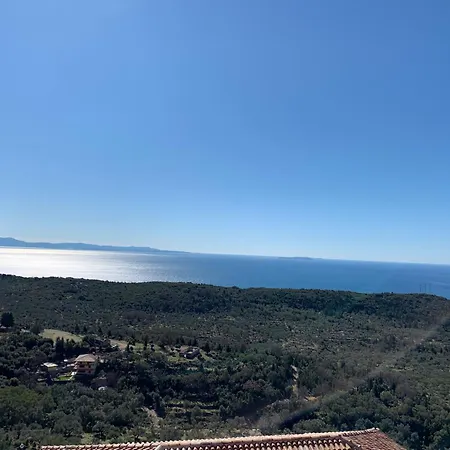 Ana & Angelo Stone House Himare Hébergement de vacances