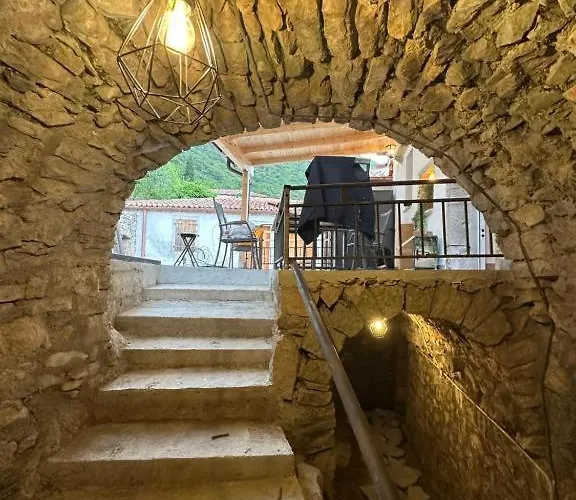 펜션 Ana & Angelo House Himare *