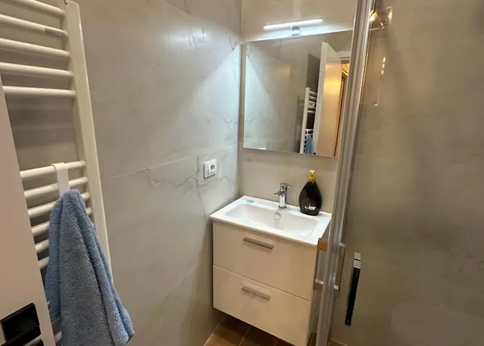 Ana & Angelo House Himare