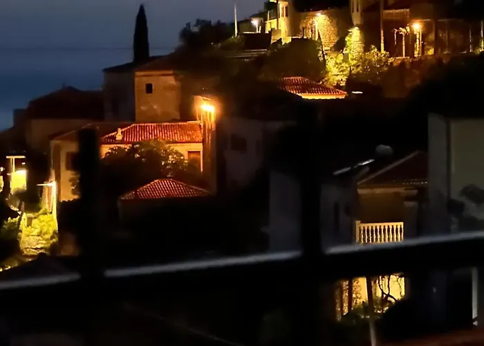 Ana & Angelo House Himare Holiday home