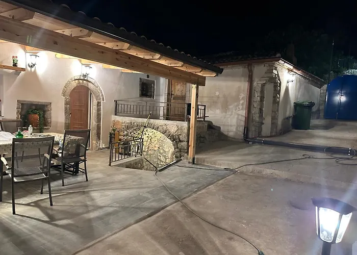 Holiday home Ana & Angelo House Himare *