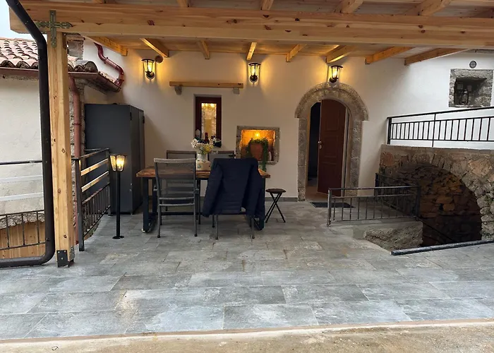 펜션 Ana & Angelo House Himare Vuno